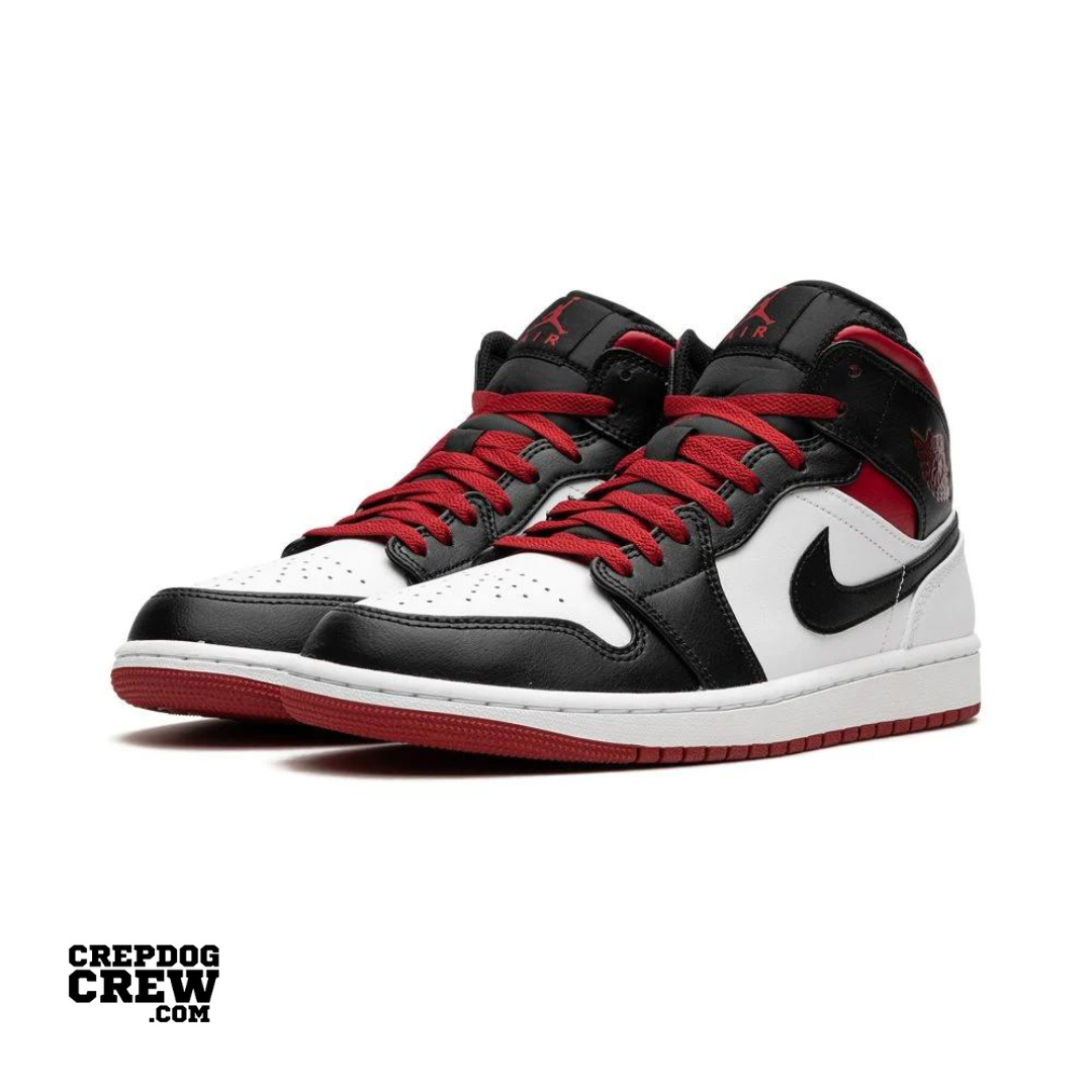 Jordan 1 Mid Gym Red Black Toe